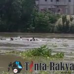 Peristiwa perahu terbalik dibantaran bengawan solo arah lamongan