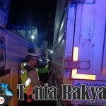 Kecelakaan tabrak lari mendapat respon cepat oleh Satlantas Polres Lamongan